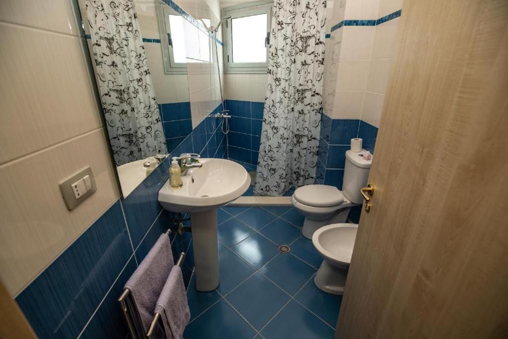 Sea View Apartment Vlorë 外观 照片