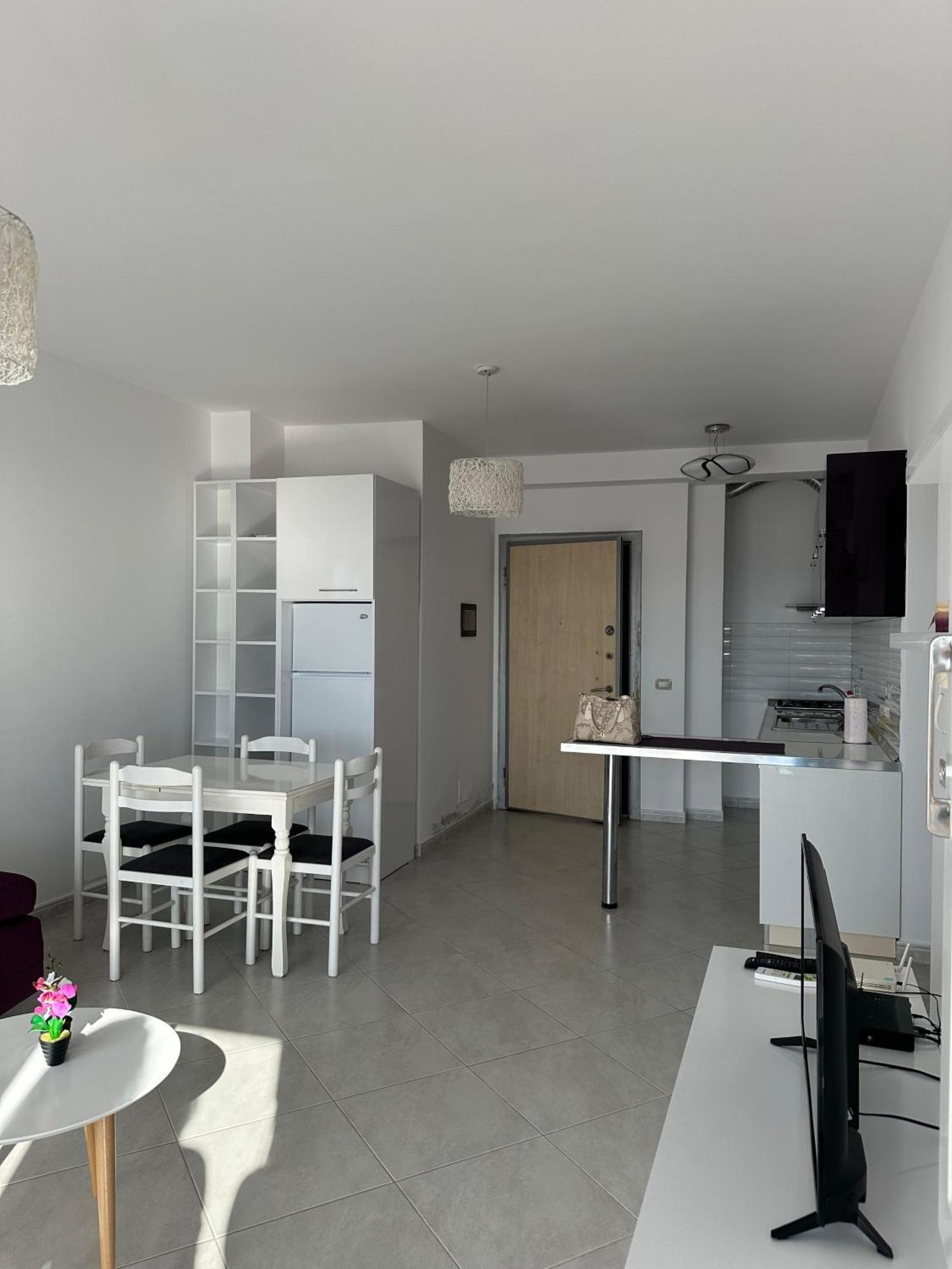 Sea View Apartment Vlorë 外观 照片